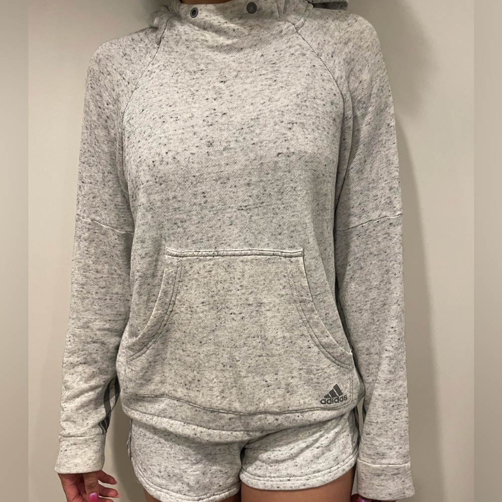 Adidas| 2 piece shorts and hoodie set